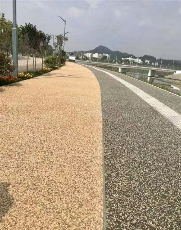 露骨料透水混凝土怎么施工？